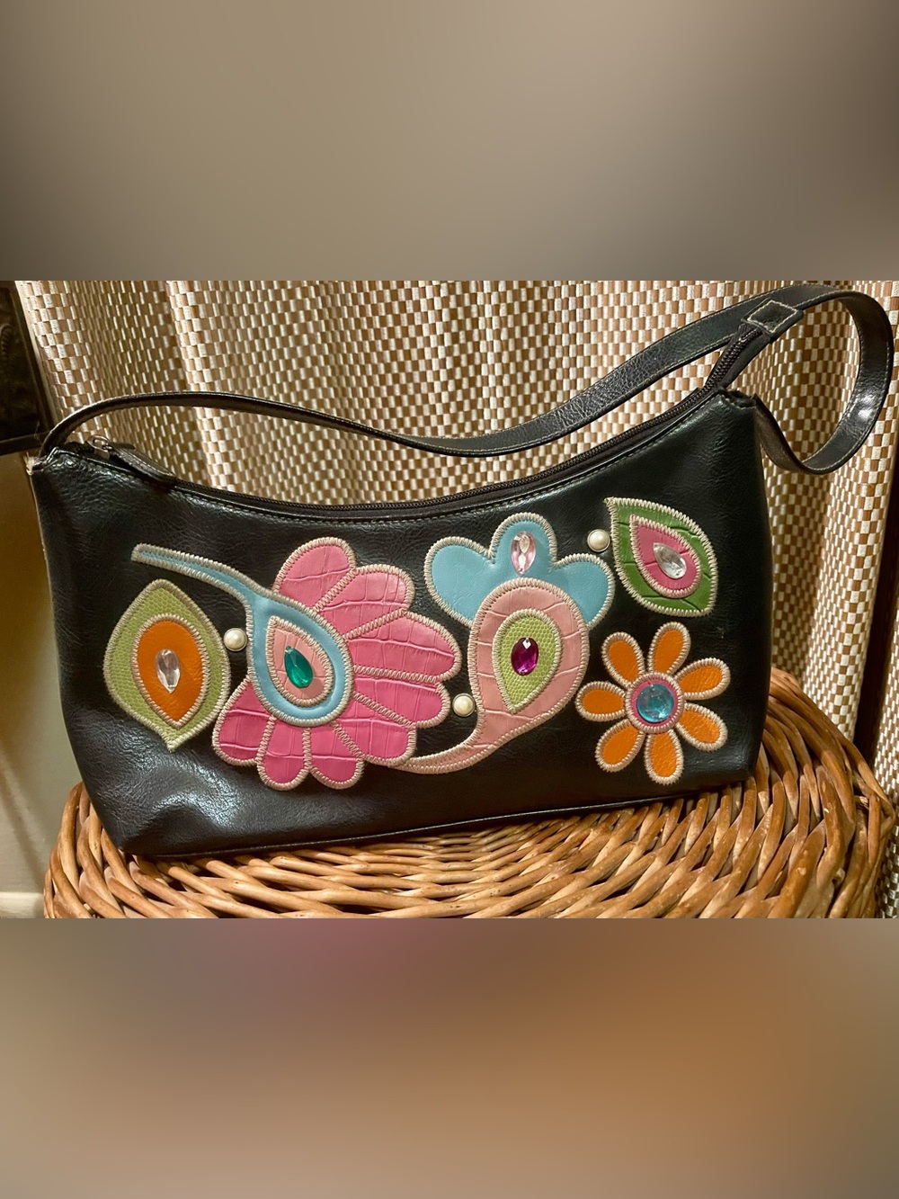 NWOT Vintage Black Shoulder Bag with Vibrant Embroidered Embellished Florals